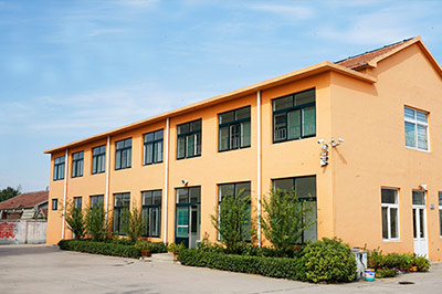 تم إجراء تدريب لمدة شهر واحد