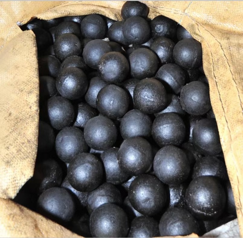 صب الكروم الصلب الكرة .JPG Casting Steel Chrome Ball.JPG