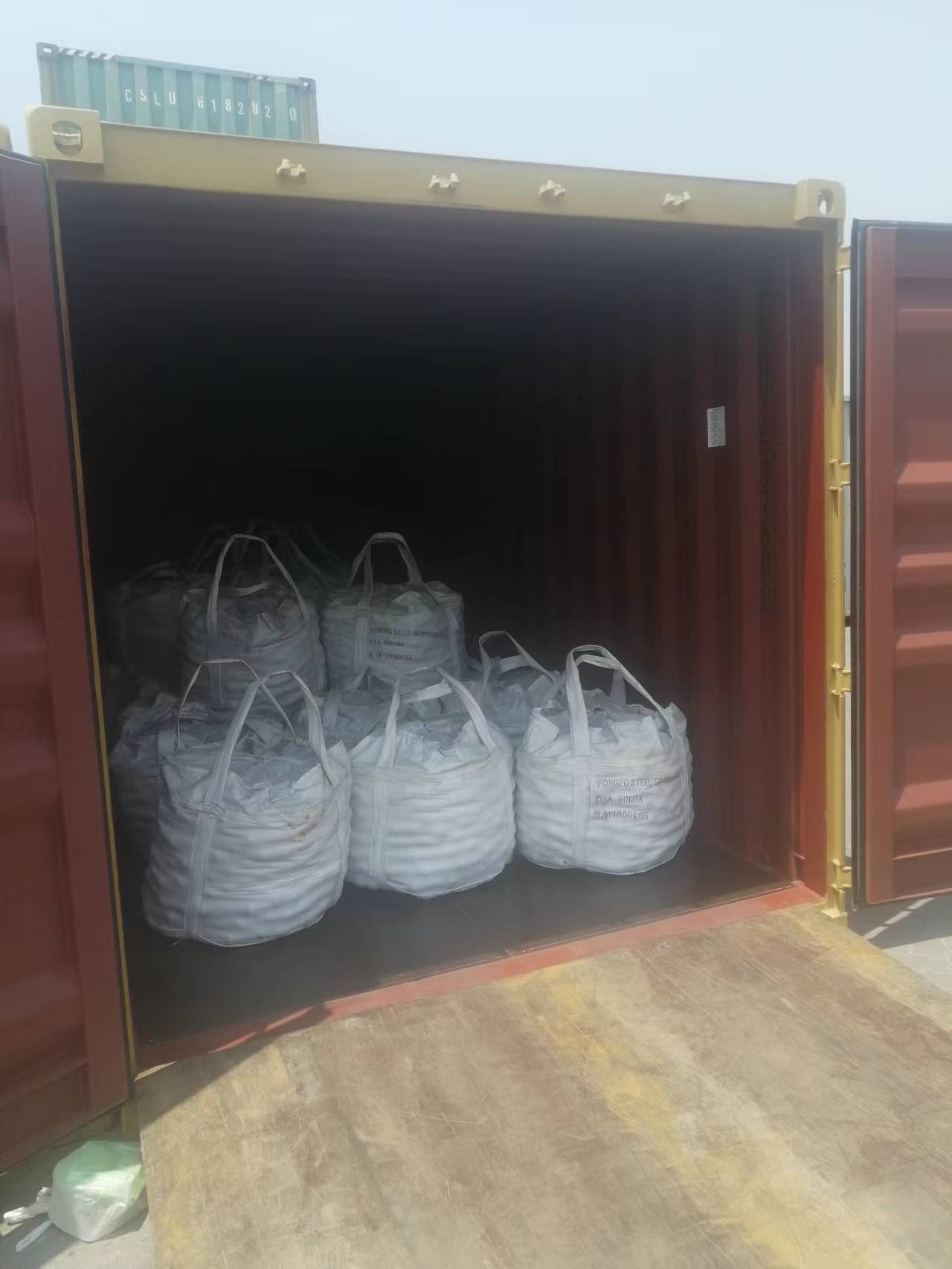 Casting Grinding Iron Cylpebs .jpg