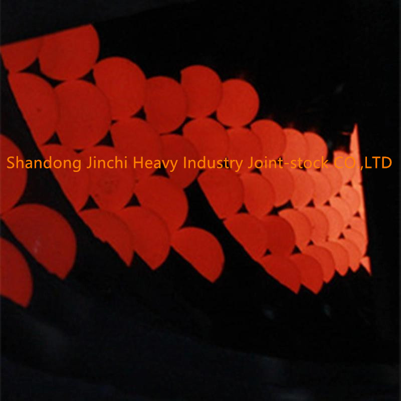 مزور وملور كرات وسائل الإعلام. jpg